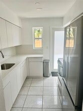 6301 SW 59th Pl in South Miami, FL - Building Photo - Building Photo