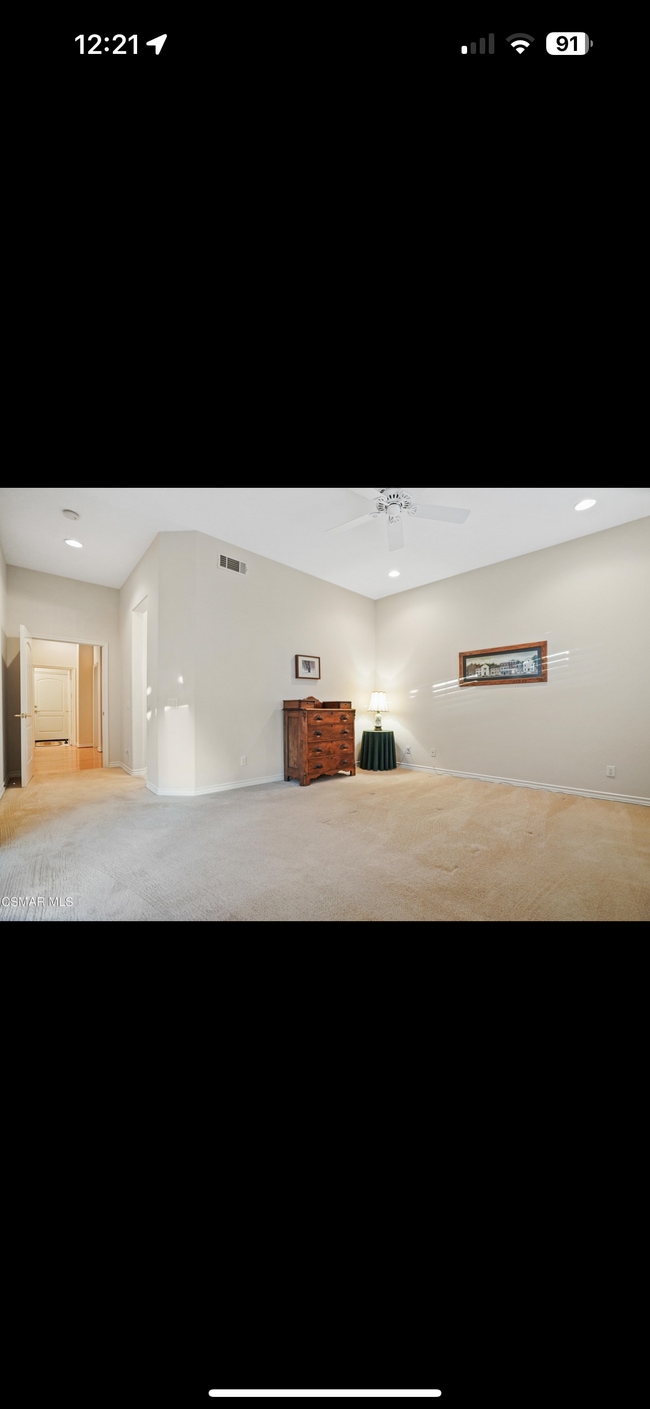 property at 4696 Via Grande