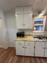 342 Martin St in Klamath Falls, OR - Building Photo - Building Photo