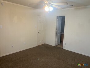 5604 Bertha Dr in Killeen, TX - Building Photo - Building Photo
