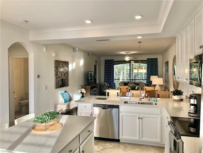 9596 Trevi Ct, Unit 8 in Naples, FL - Building Photo - Building Photo