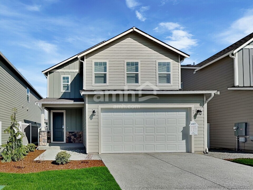 4919 85th Dr NE in Marysville, WA - Building Photo