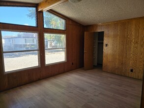 324 W Blanco Blvd in Bloomfield, NM - Foto de edificio - Building Photo