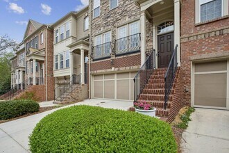 346 Ardmore Ct NW in Atlanta, GA - Building Photo - Building Photo