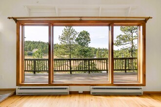 28195 Cragmont Dr in Evergreen, CO - Building Photo - Building Photo