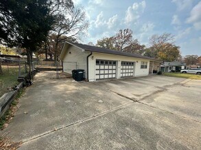 220 Cherrie Ave in North Little Rock, AR - Building Photo - Building Photo