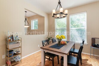10163 NW Jack Ln in Portland, OR - Building Photo - Building Photo