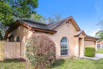 1348 High Plains Dr S in Jacksonville, FL - Building Photo - Building Photo