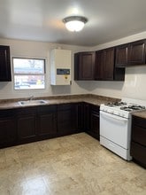 Omni Apartments in Bergenfield, NJ - Building Photo - Building Photo