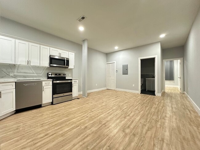 property at 1709 S 22nd St