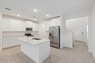 9645 Giada Dr in Jacksonville, FL - Building Photo - Building Photo