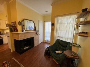 303 W 35th St in Austin, TX - Foto de edificio - Building Photo