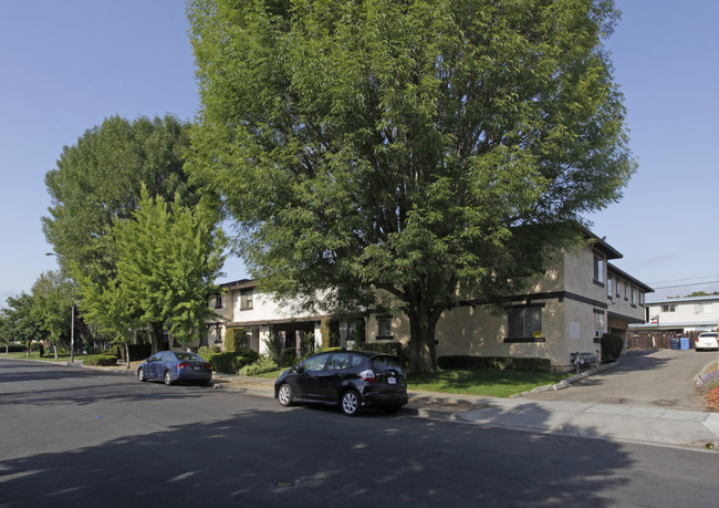Ontario Oaks in Sunnyvale, CA - Foto de edificio - Building Photo