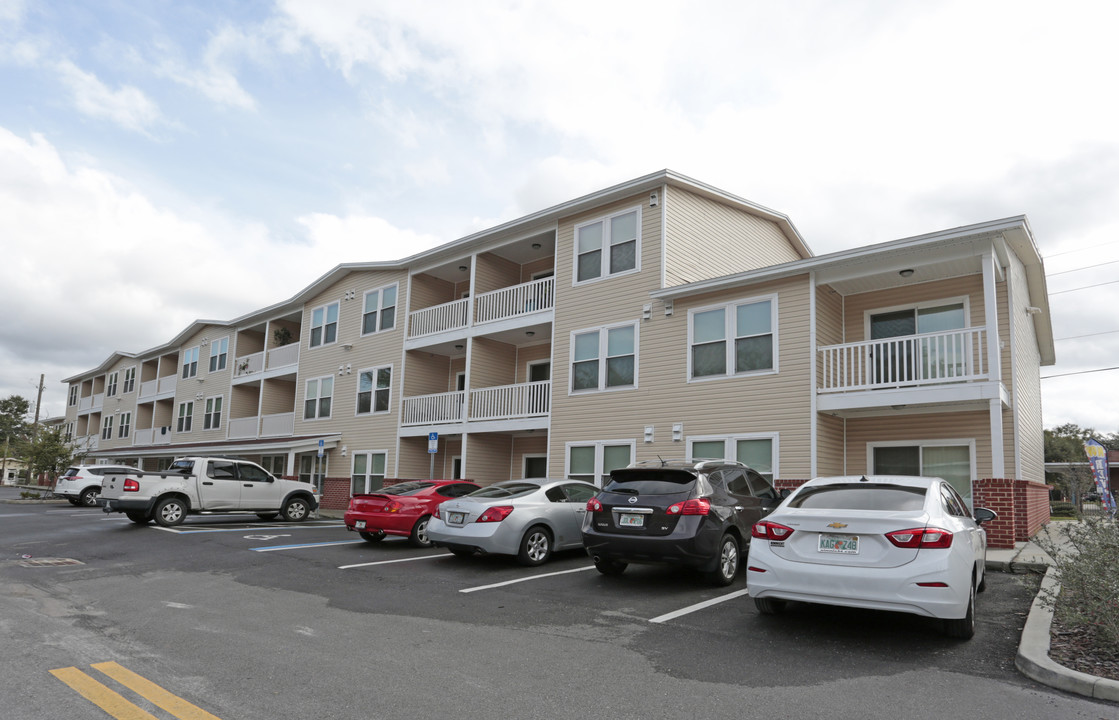 C.B. Dailey Villas in Jacksonville, FL - Foto de edificio