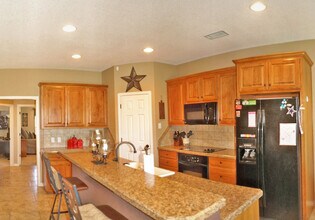 5513 Rio Grande Ave in Midland, TX - Building Photo - Building Photo