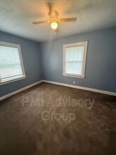 2012 SW Van Buren St in Topeka, KS - Building Photo - Building Photo
