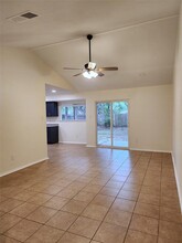 12002 Commonwealth Way in Austin, TX - Building Photo - Building Photo