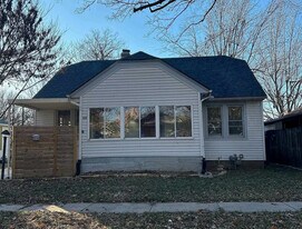 635 N Chautauqua Ave in Wichita, KS - Building Photo