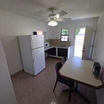 10834 Cayman Mist Dr in Houston, TX - Building Photo