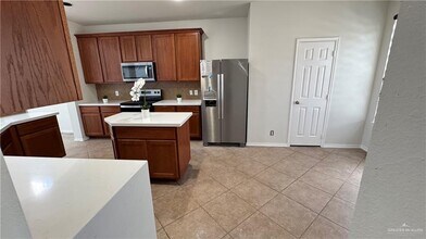 21 San Rafael St in Mission, TX - Building Photo - Building Photo