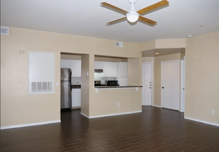 413 Summit Ridge Pl in Longwood, FL - Building Photo - Building Photo