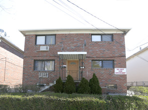 762 Fay Ave in Linden, NJ - Building Photo - Building Photo