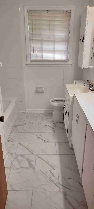 2704 Whispering Pines Rd in Albany, GA - Building Photo - Building Photo