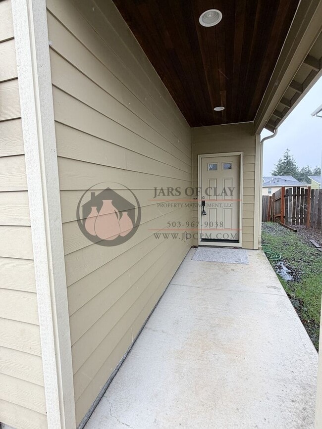 841 Crouchen St NW in Salem, OR - Building Photo - Building Photo