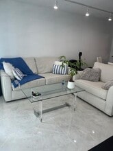 9499 Collins Ave, Unit # 509 in Surfside, FL - Foto de edificio - Building Photo