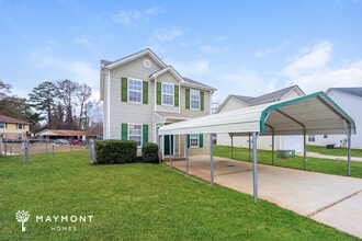 1601 Hallmark Hills Dr in Griffin, GA - Foto de edificio - Building Photo