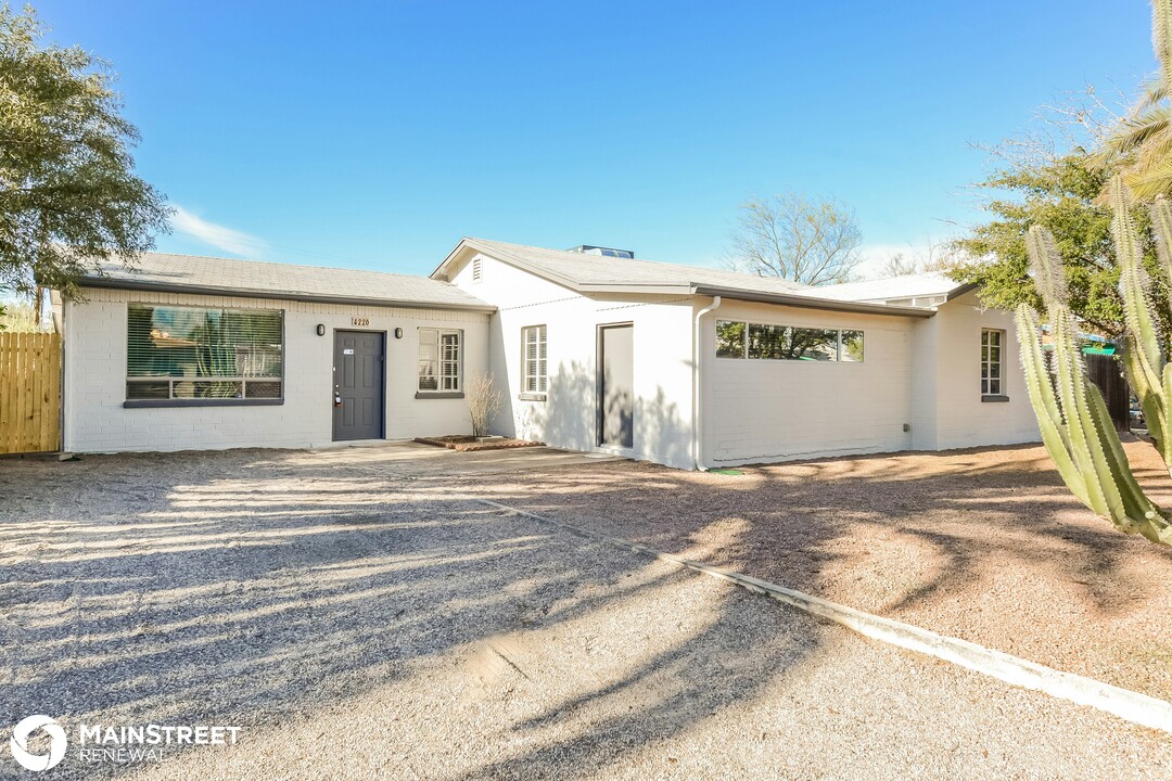 4226 E Waverly St in Tucson, AZ - Building Photo