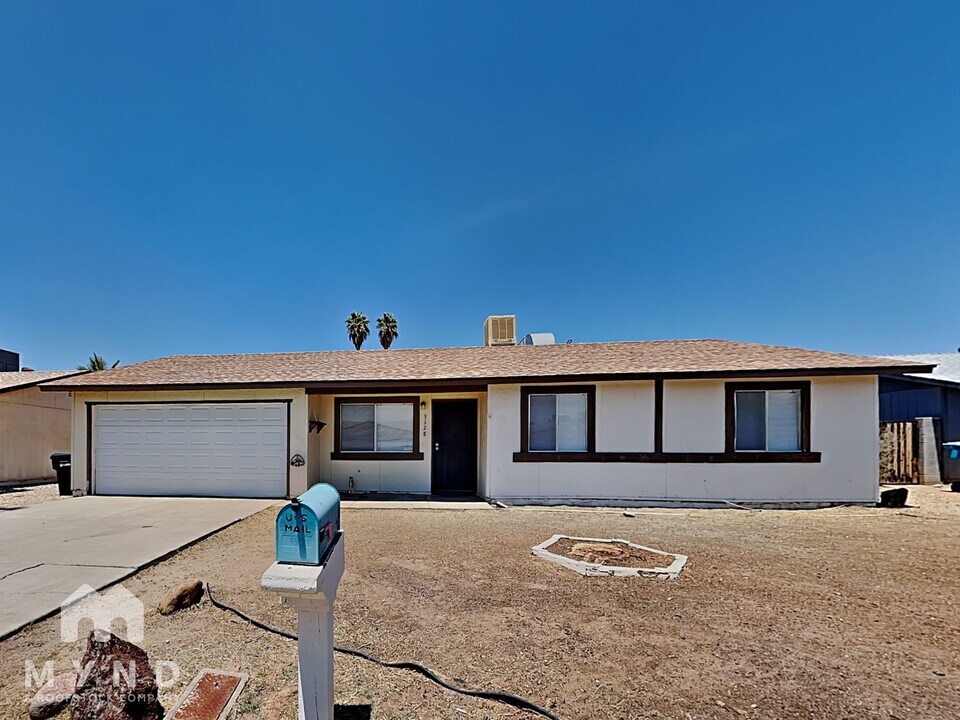3128 W Villa Rita Dr in Phoenix, AZ - Building Photo