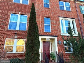 8915 Amelung St in Frederick, MD - Building Photo