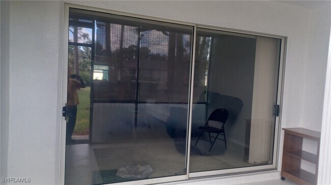 716 Landover Cir in Naples, FL - Building Photo - Building Photo