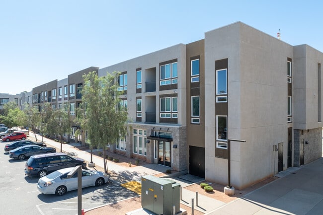 Courson Arts Colony - East in Palmdale, CA - Building Photo - Building Photo
