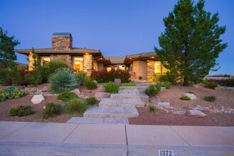 1372 N Old Course Rd in Washington, UT - Building Photo - Building Photo