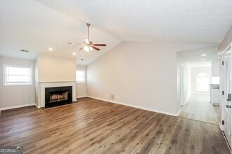 110 Gingerbread Pl in Fayetteville, GA - Building Photo - Building Photo