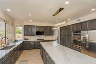 24123 Benfield Pl in Diamond Bar, CA - Building Photo - Building Photo