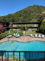 2555 Sir Francis Drake Blvd, Unit 25 in Fairfax, CA - Building Photo