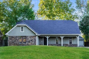 1441 Sandy Stone Ln in Memphis, TN - Building Photo