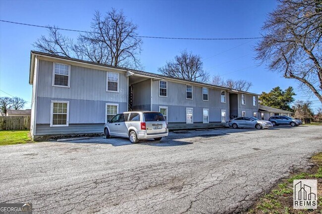 1232 12th St, Unit F in Augusta, GA - Foto de edificio - Building Photo