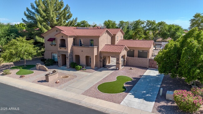 property at 7149 W Avenida Del Sol