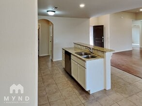 441 Capri St in Centerton, AR - Foto de edificio - Building Photo