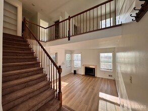 396 Terrace Ln in Bedminster, NJ - Building Photo - Building Photo