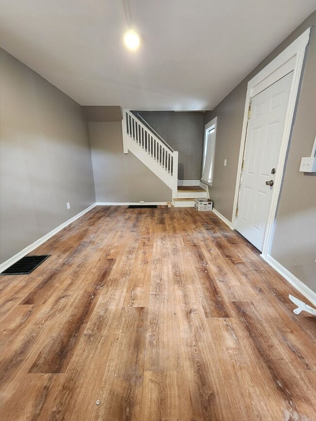 17 Riverview Pl in Rochester, NY - Building Photo - Building Photo