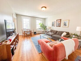 856 Massachusetts Ave, Unit 8 in Cambridge, MA - Building Photo
