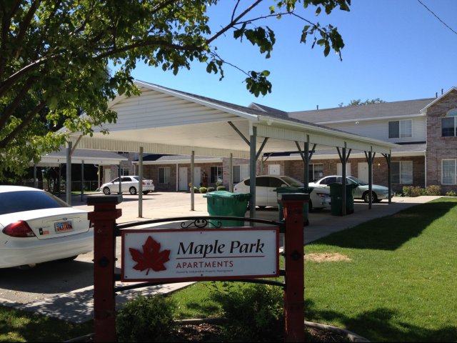 Maple Park Apartments in Layton, UT - Building Photo