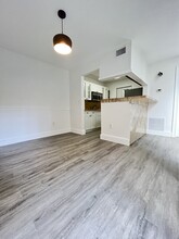 3209 Bird Ave in Miami, FL - Building Photo - Building Photo