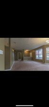 5523 Sandhutton Ct, Unit 5523 in Rockford, IL - Building Photo - Building Photo