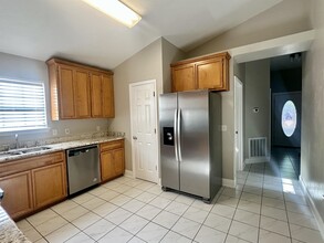 3275 Addison Ln in Tallahassee, FL - Building Photo - Building Photo